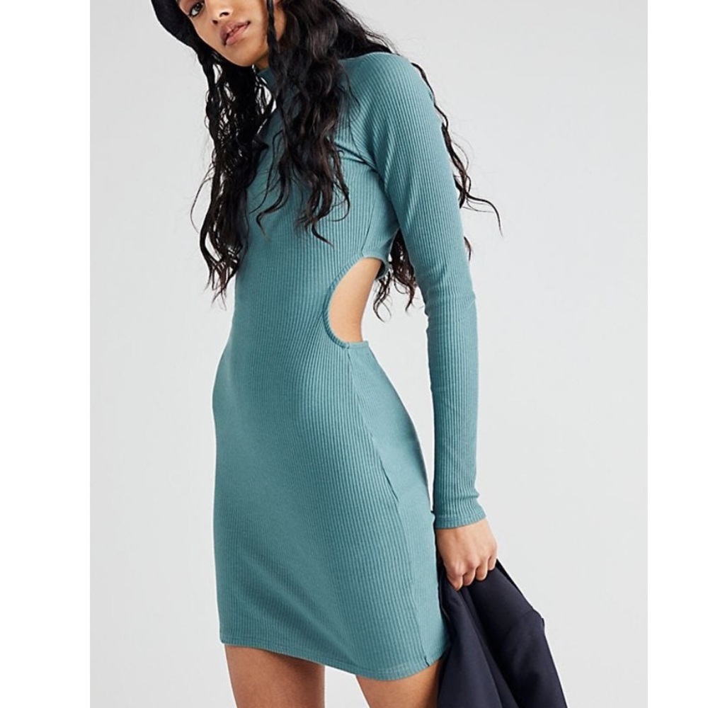 FP Beach Small long sleeve dress